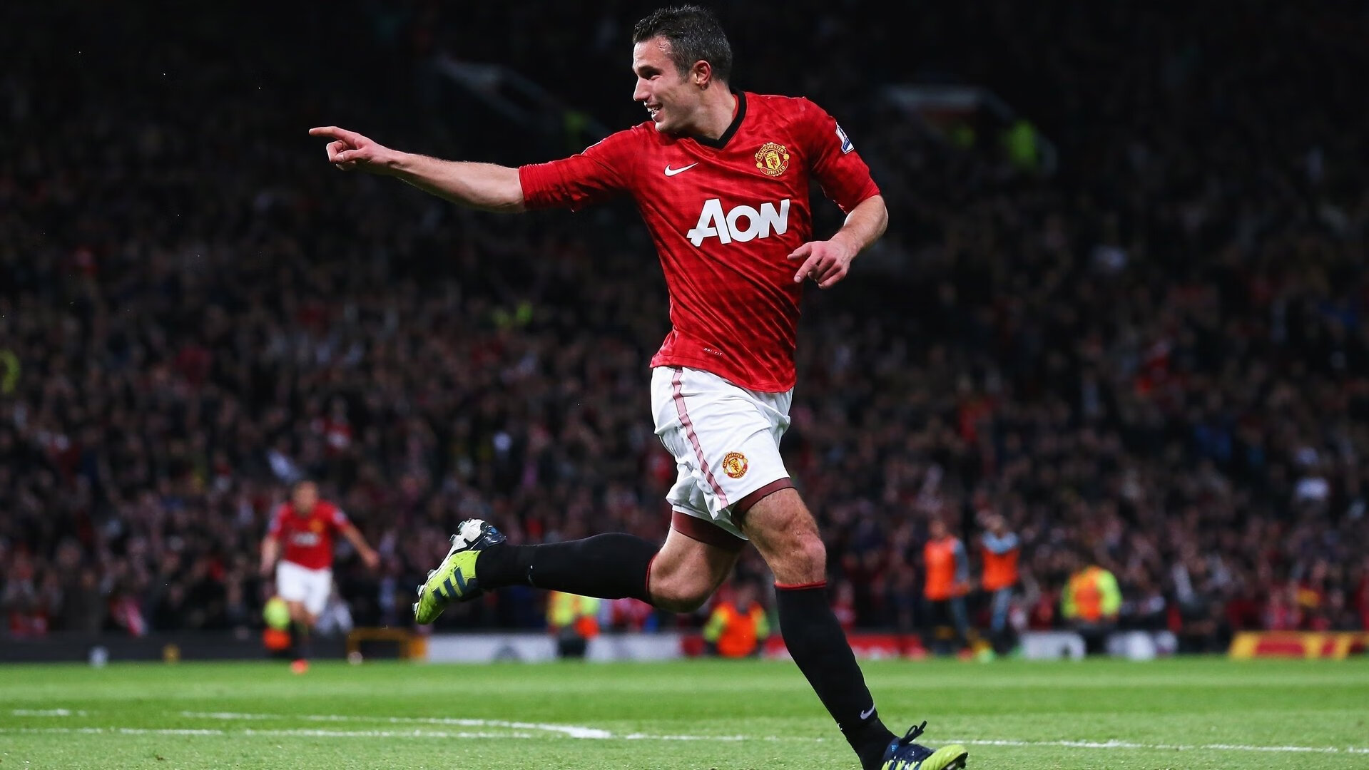 世界杯门将PK欧冠门将 数据对比引发“谁是世界第一门神”争论